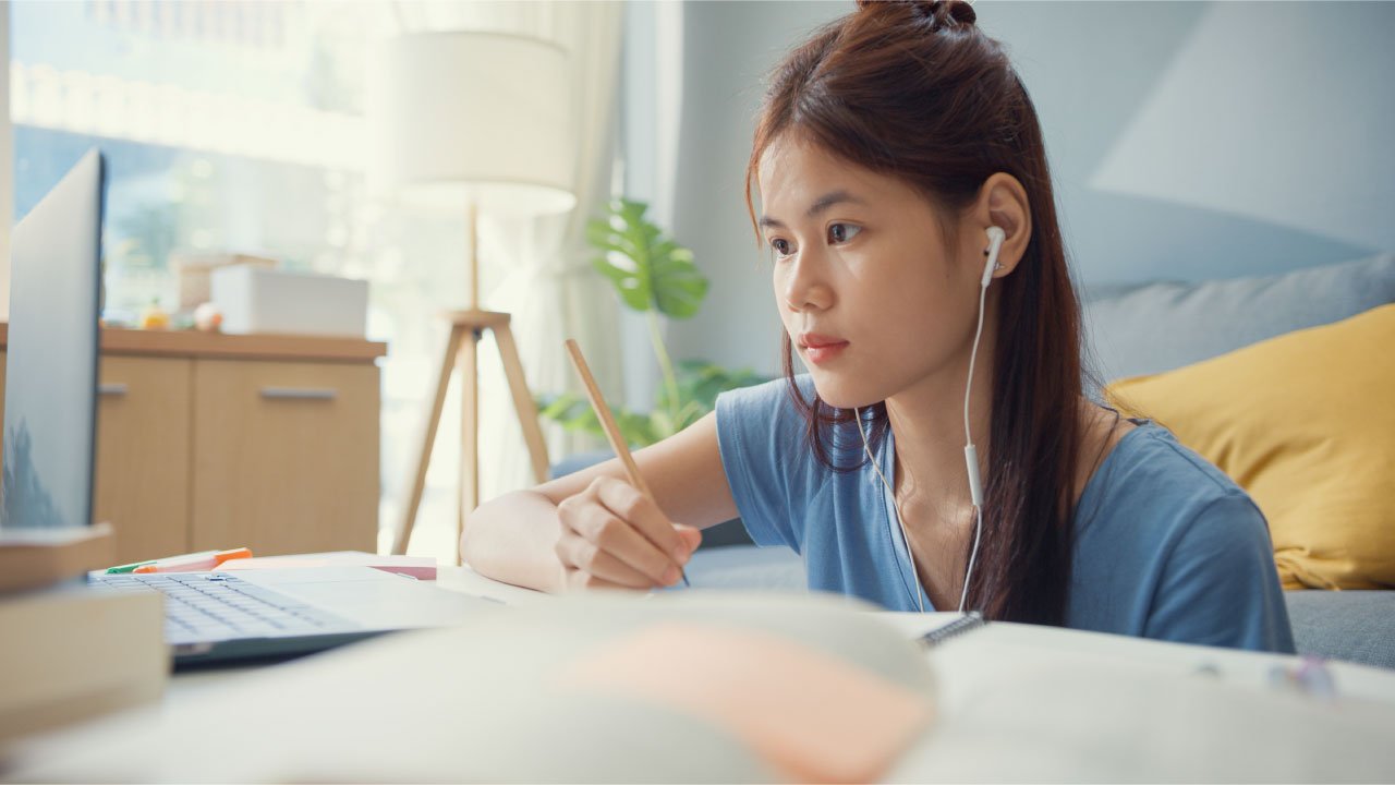 membeli properti untuk anak